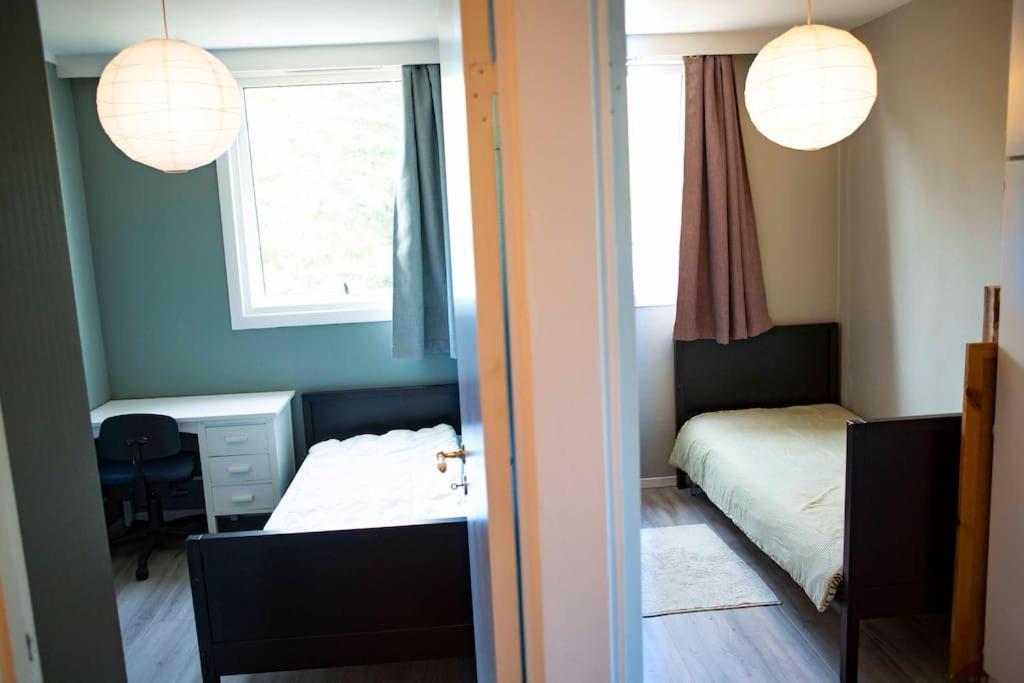 5 Minutes To Downtown Arendal-Free Parking Appartement Buitenkant foto